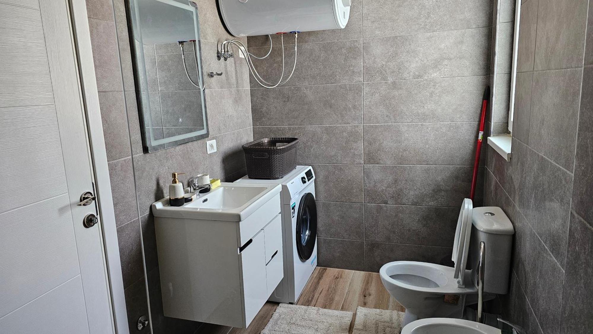 Appartement Airport *